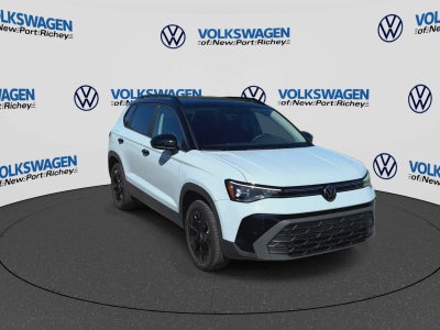 2027 Volkswagen Taos 1.5T SE Black