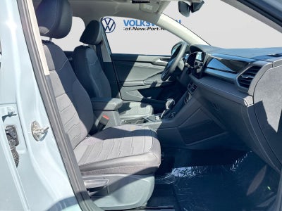 2027 Volkswagen Taos 1.5T SE Black