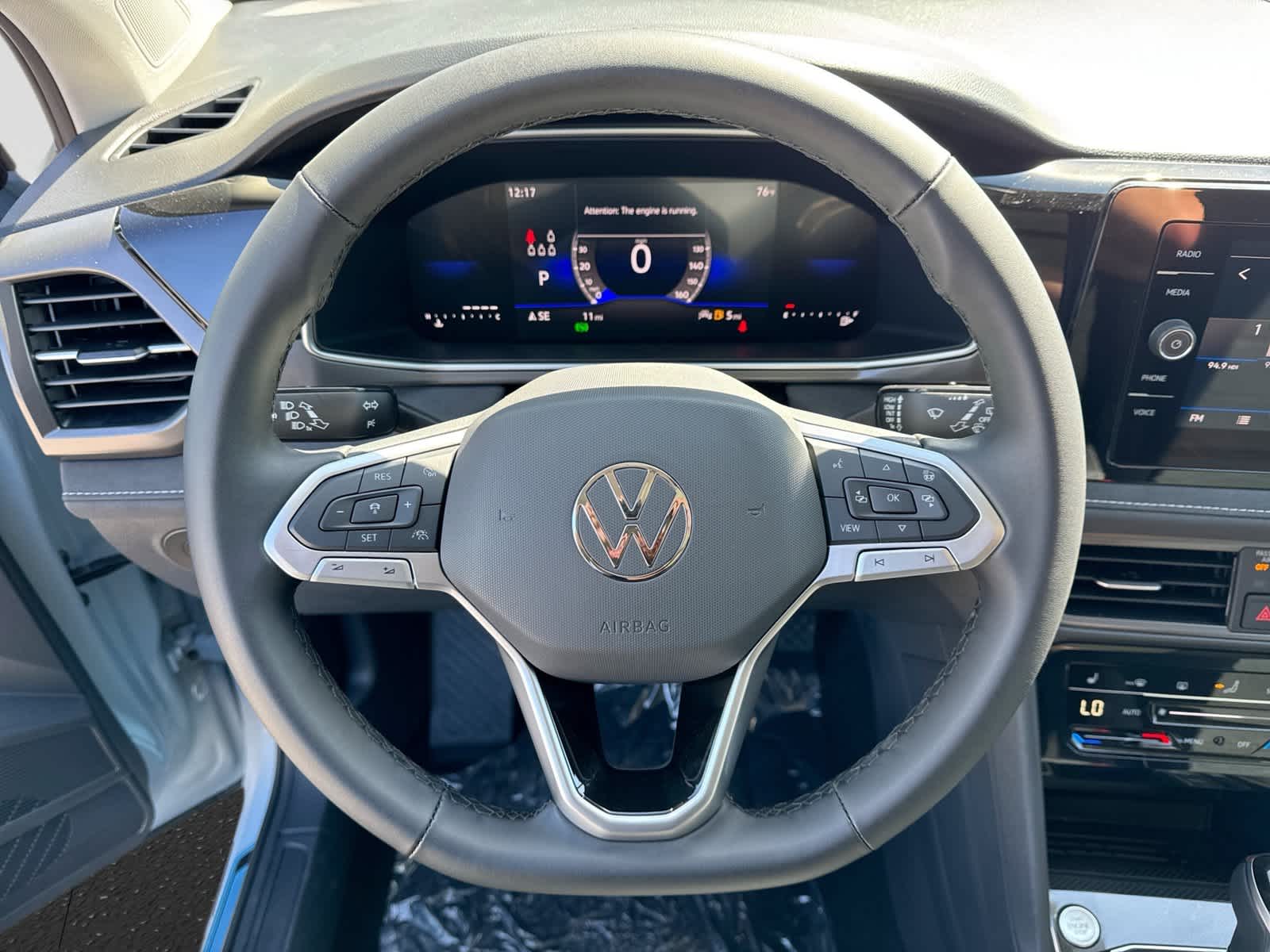 2027 Volkswagen Taos 1.5T SE Black
