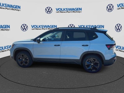 2027 Volkswagen Taos 1.5T SE Black