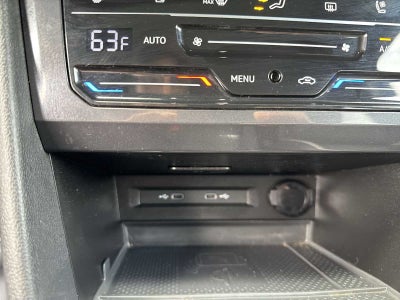 2024 Volkswagen Tiguan SEL R-Line