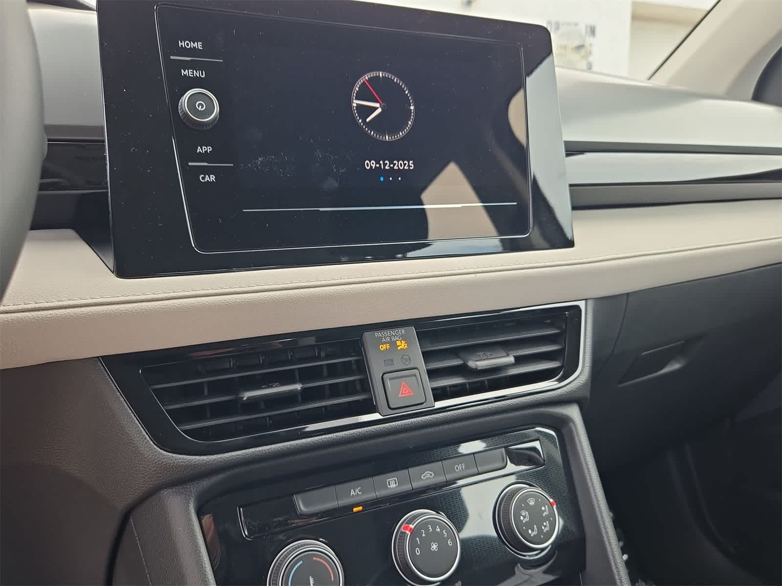 2025 Volkswagen Taos 1.5T S