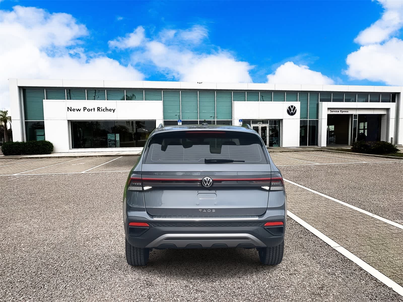 2025 Volkswagen Taos 1.5T S