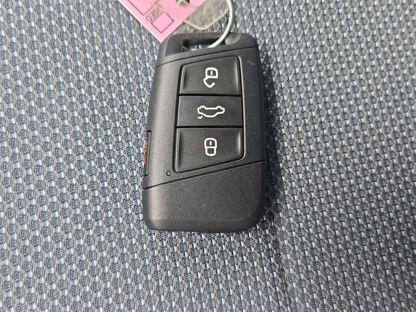 2025 Volkswagen Taos 1.5T S