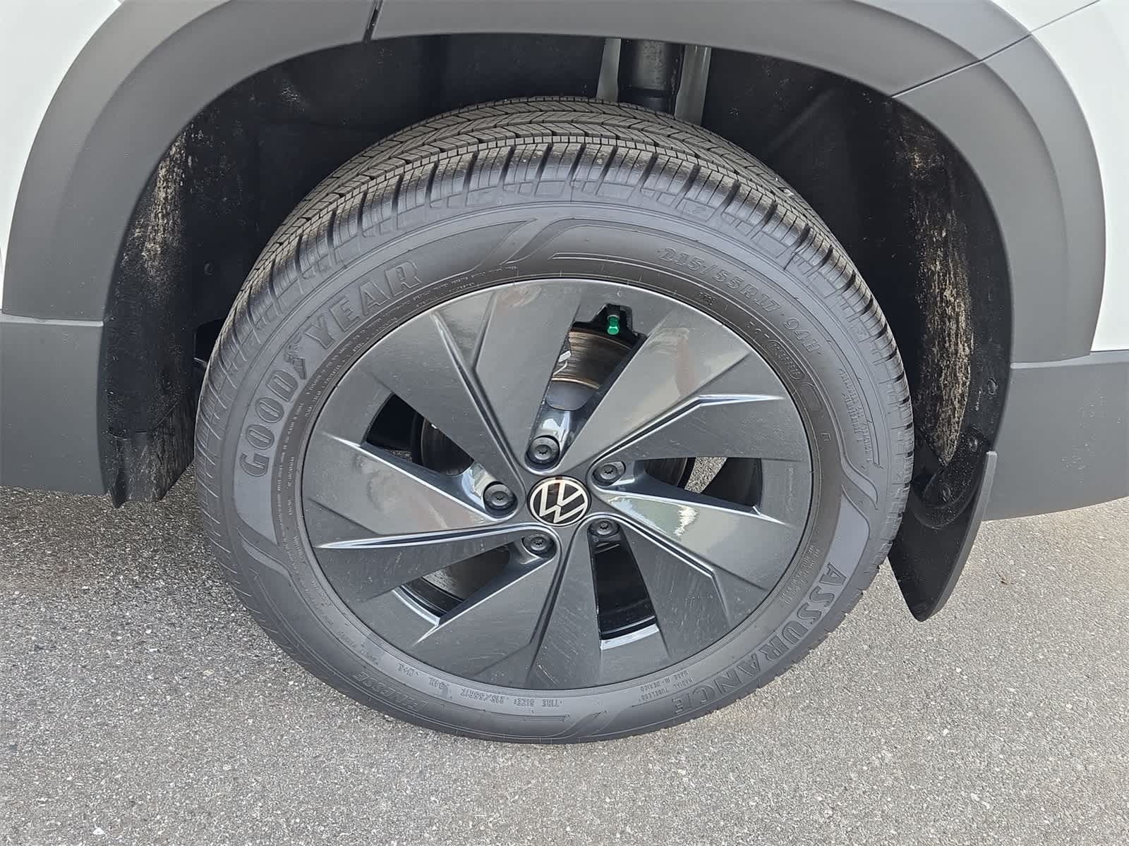 2025 Volkswagen Taos 1.5T S