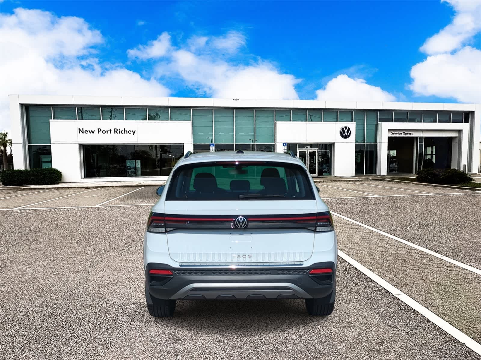 2025 Volkswagen Taos 1.5T S