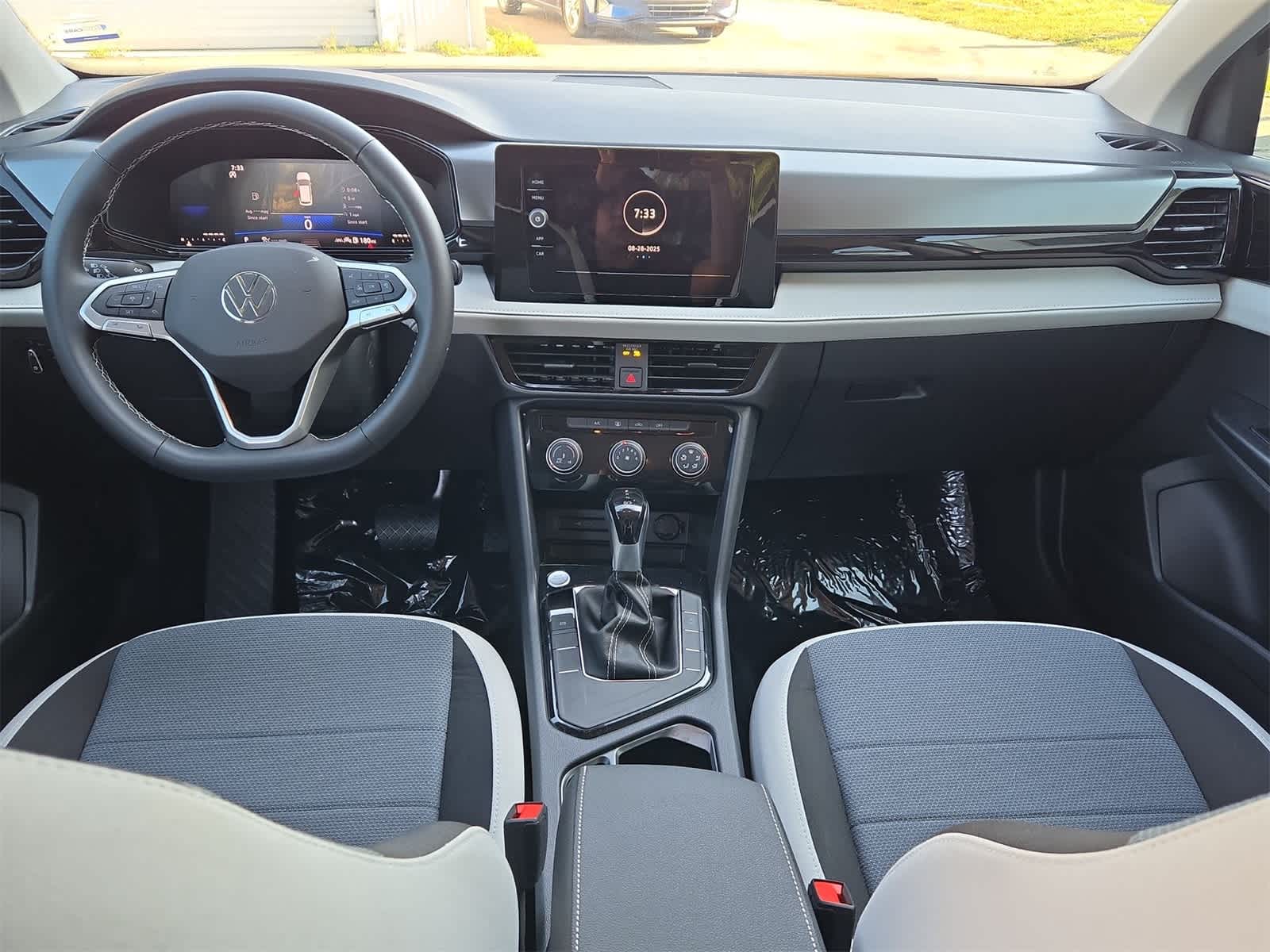 2025 Volkswagen Taos 1.5T S