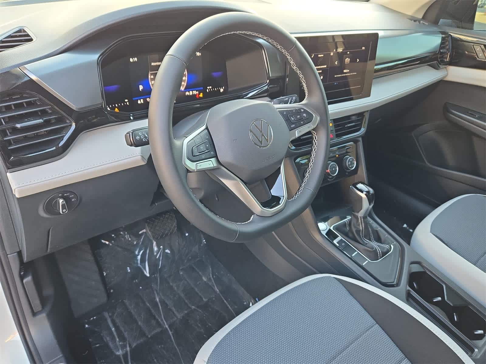 2025 Volkswagen Taos 1.5T S