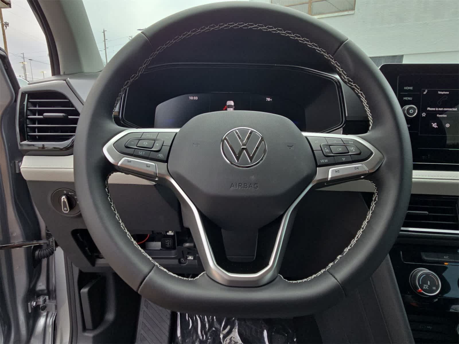 2025 Volkswagen Taos 1.5T S