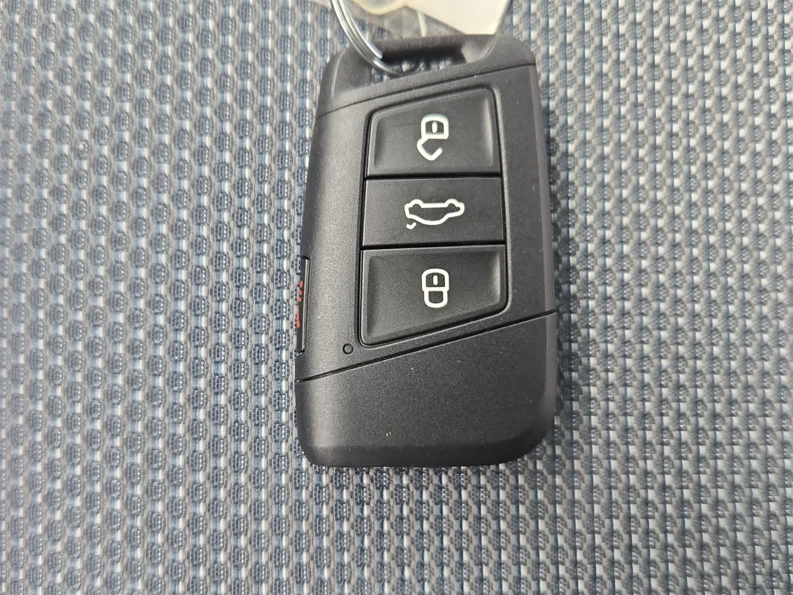 2025 Volkswagen Taos 1.5T S