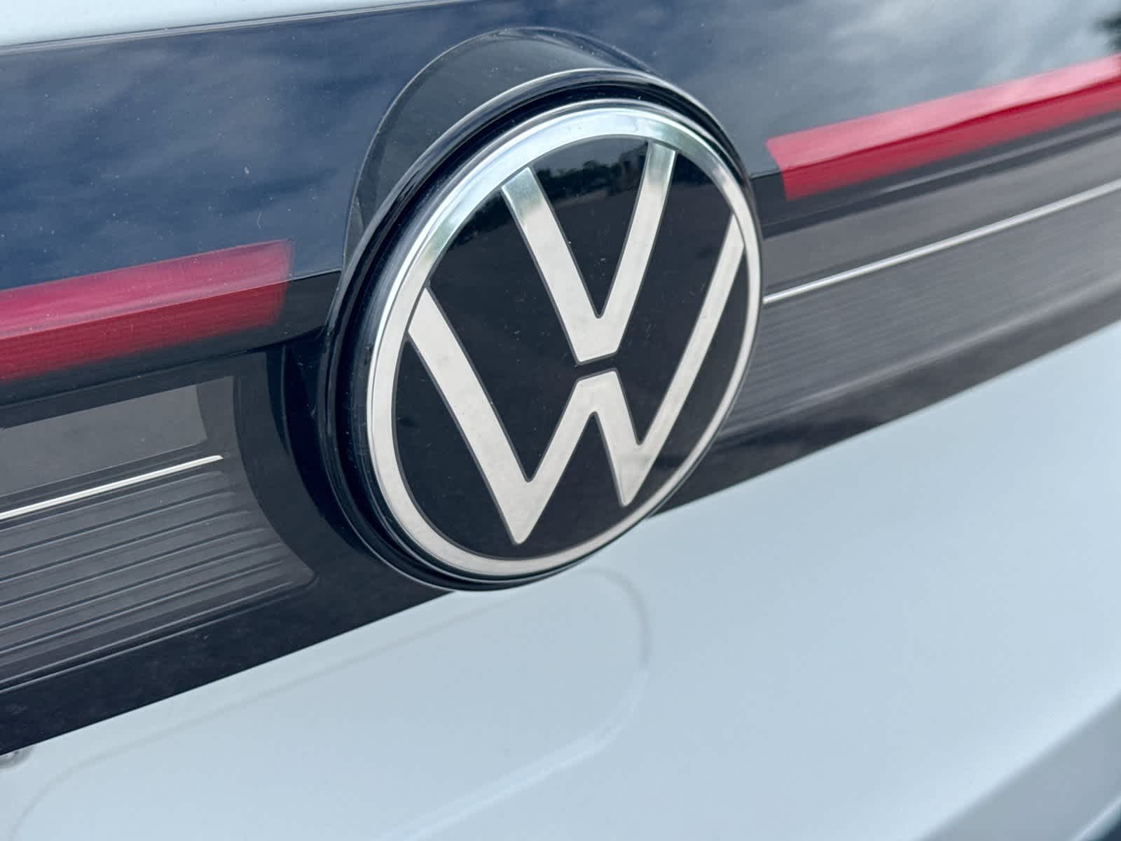 2027 Volkswagen Taos S