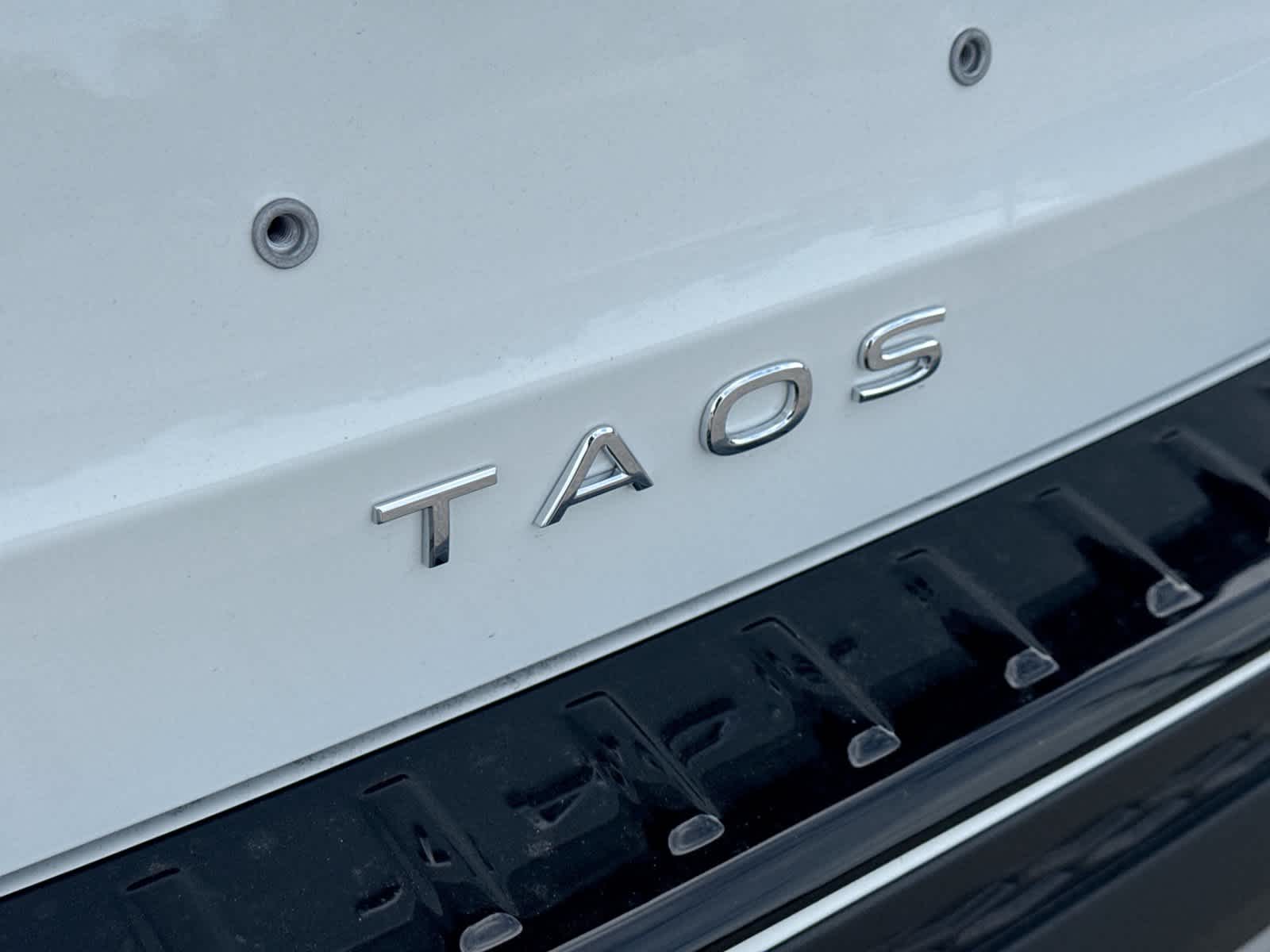 2027 Volkswagen Taos S