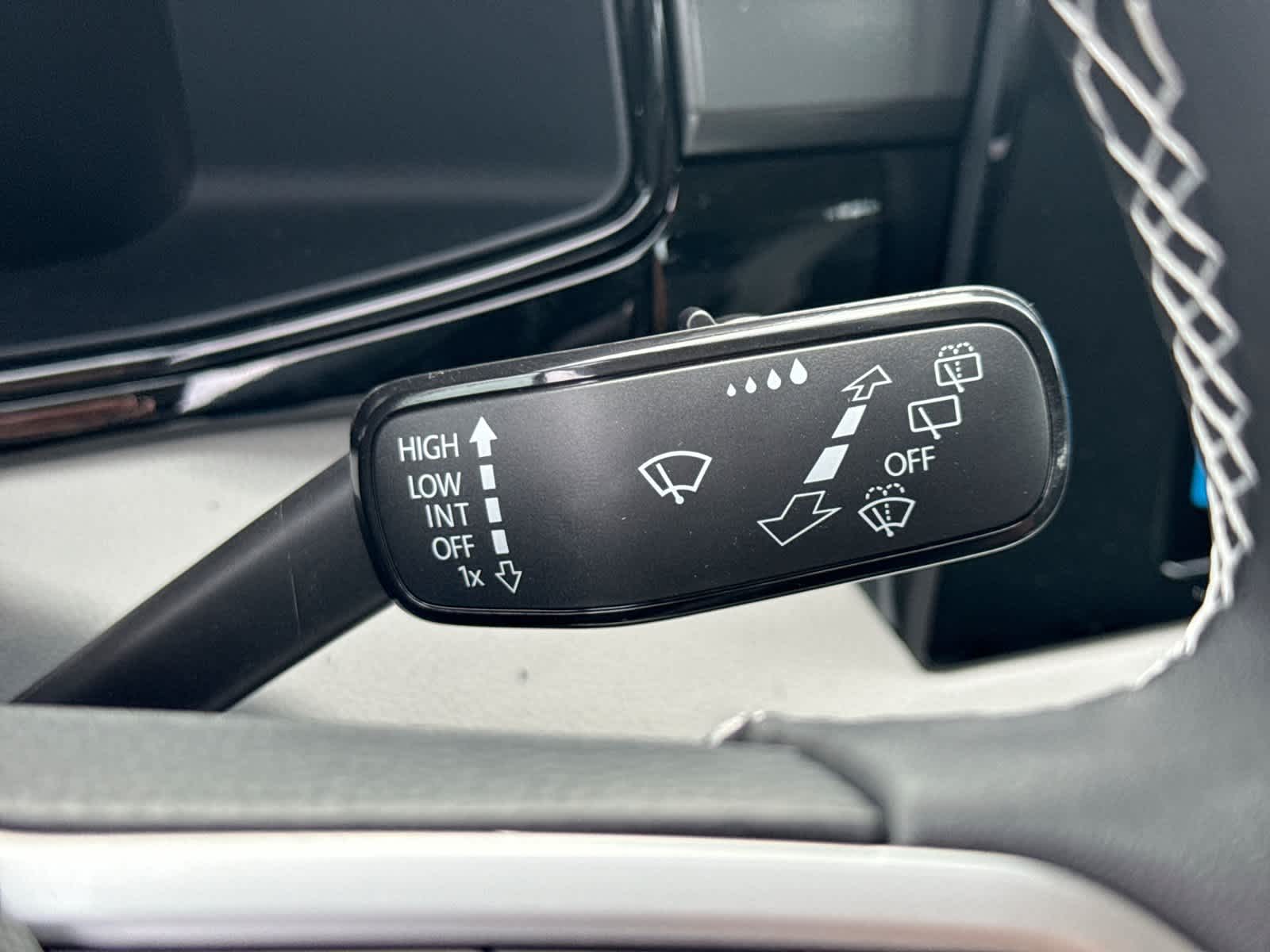 2027 Volkswagen Taos S