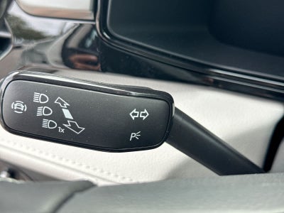 2027 Volkswagen Taos S