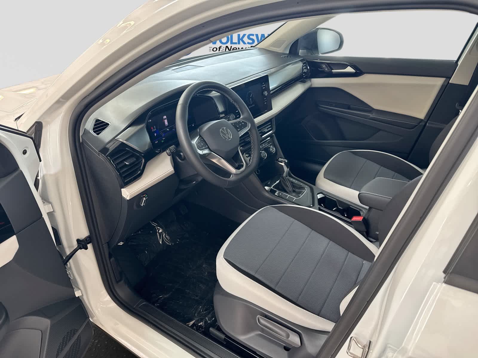 2027 Volkswagen Taos S
