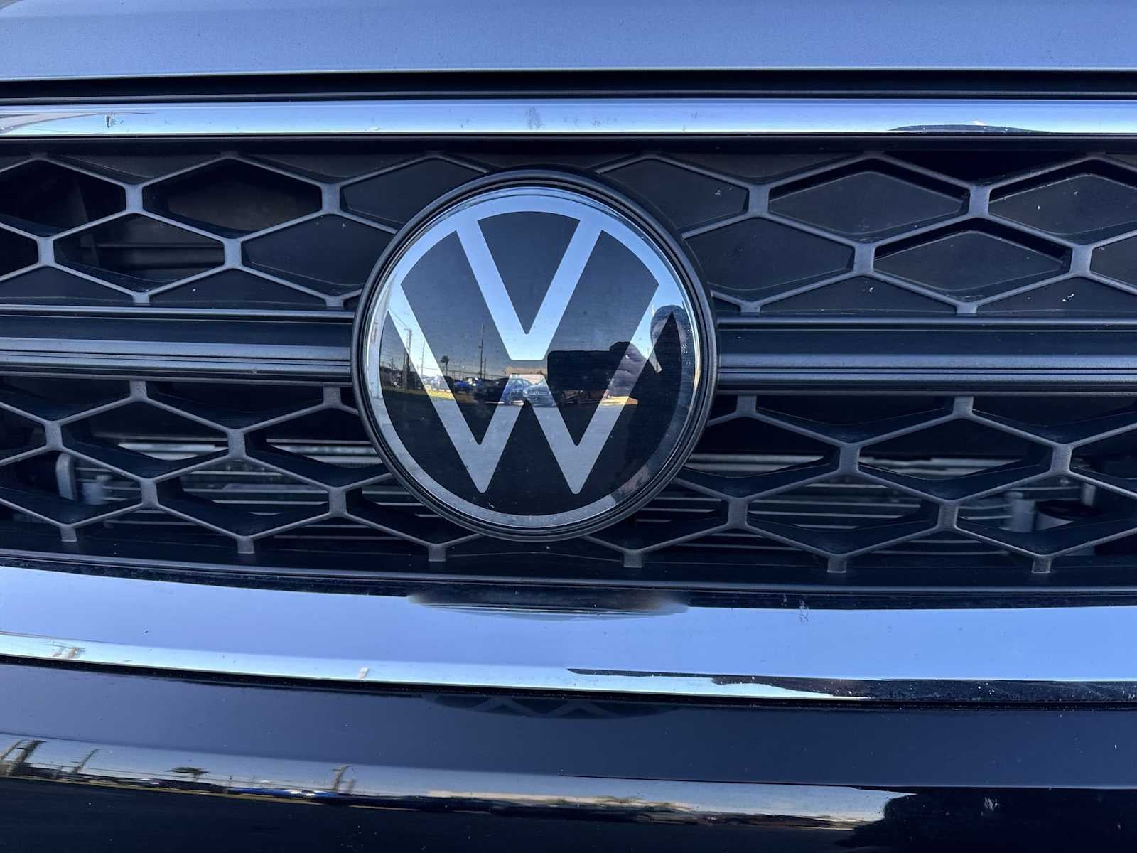 2024 Volkswagen Taos S