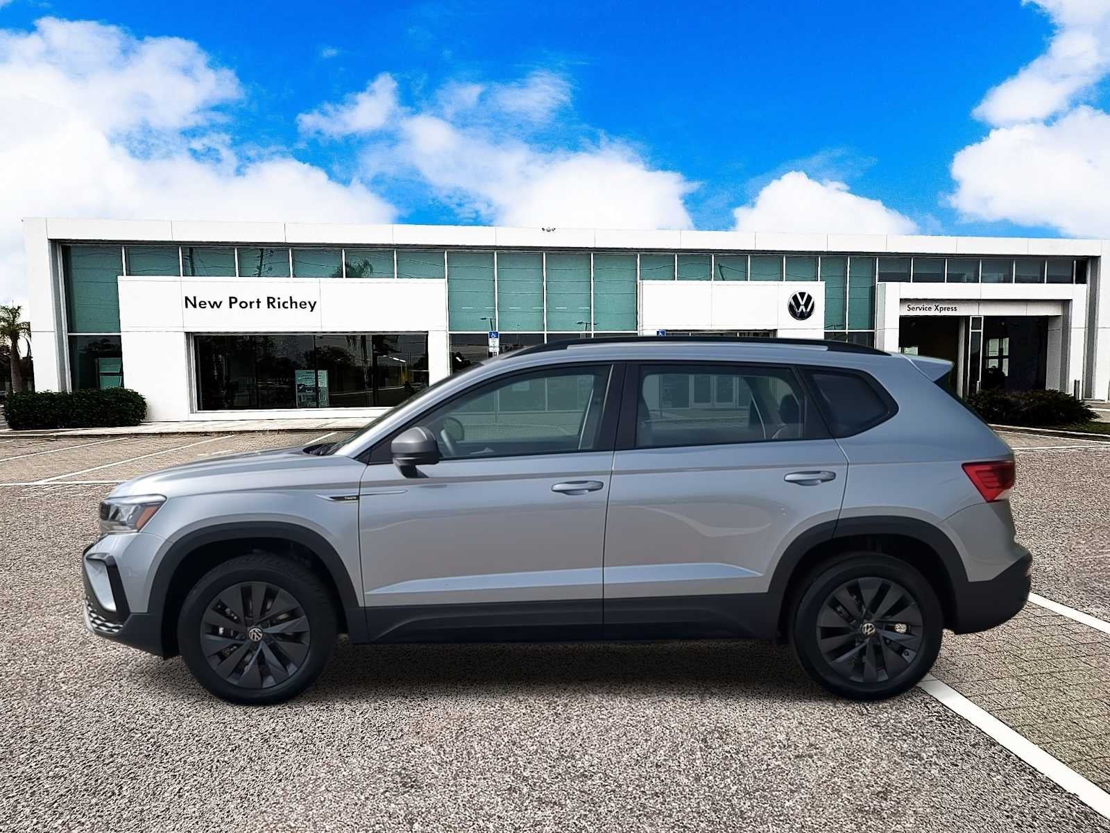 2024 Volkswagen Taos S