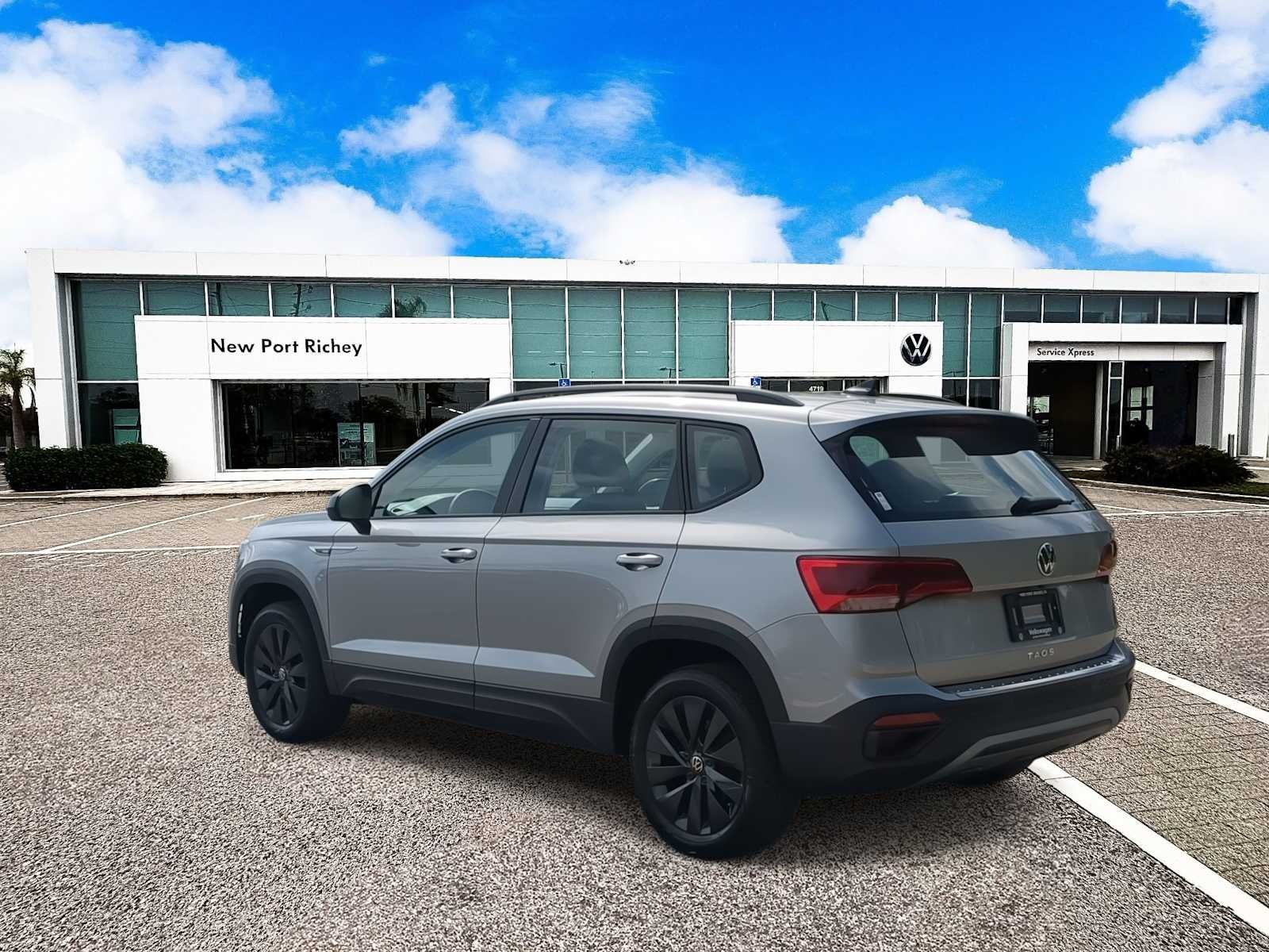 2024 Volkswagen Taos S