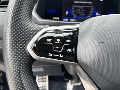 2022 Volkswagen Tiguan SE R-Line Black