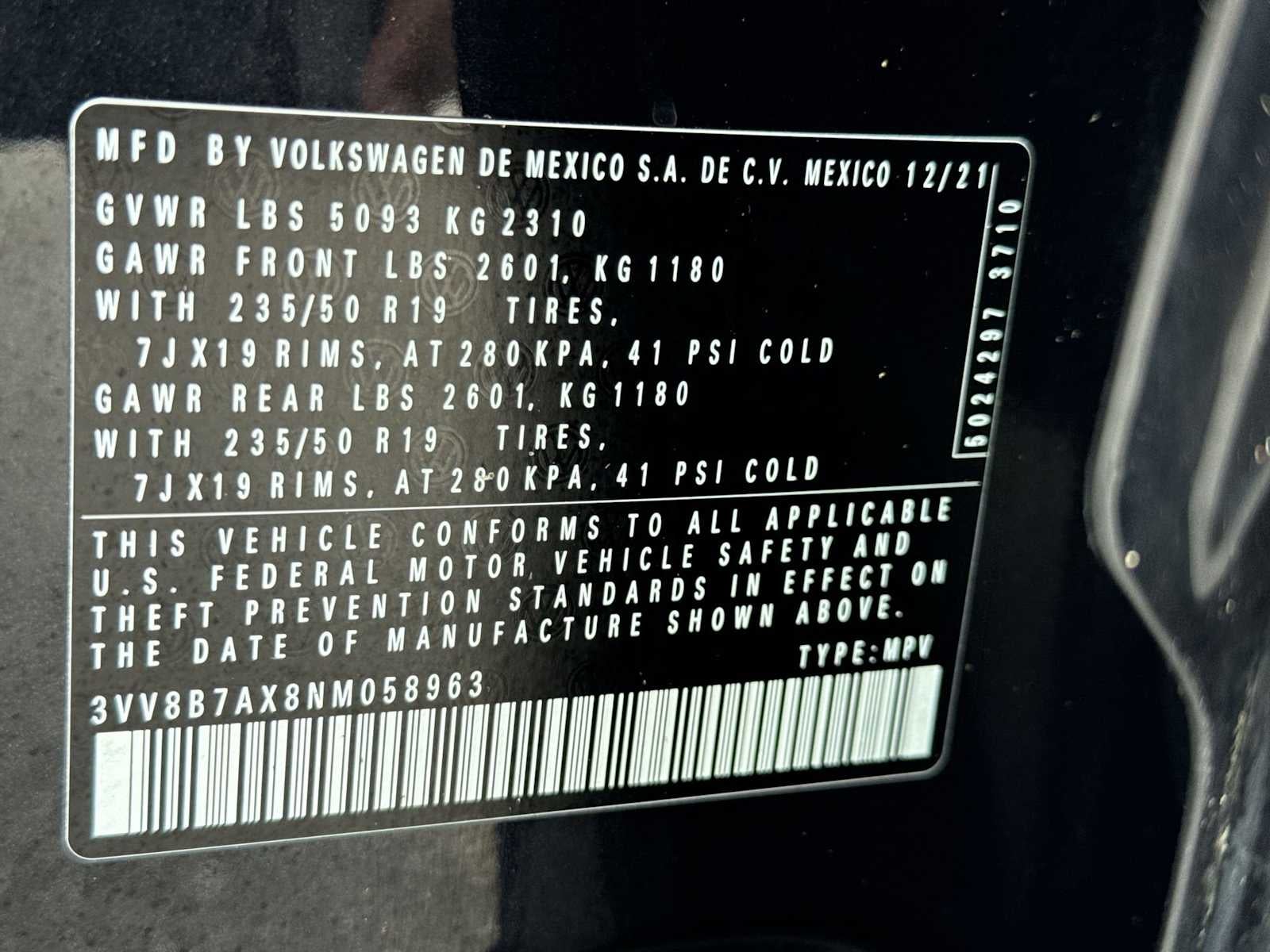 2022 Volkswagen Tiguan SE R-Line Black