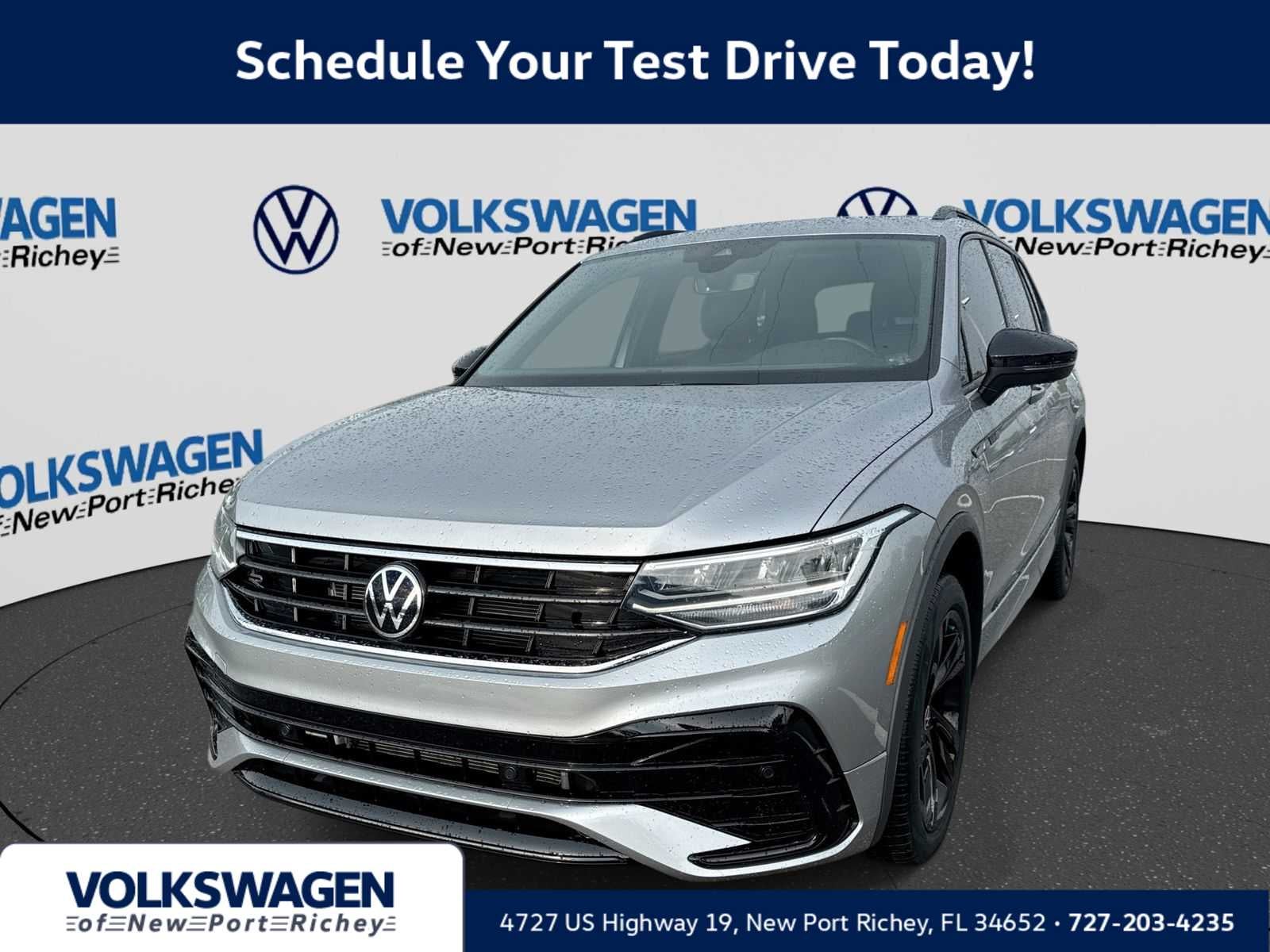 2023 Volkswagen Tiguan SE R-Line Black