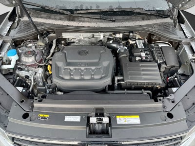 2023 Volkswagen Tiguan SE R-Line Black