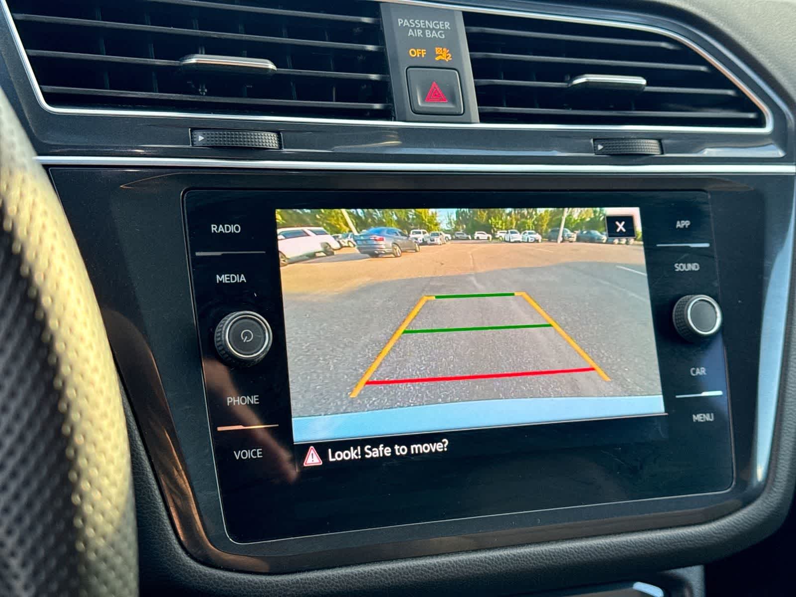 2023 Volkswagen Tiguan SE R-Line Black