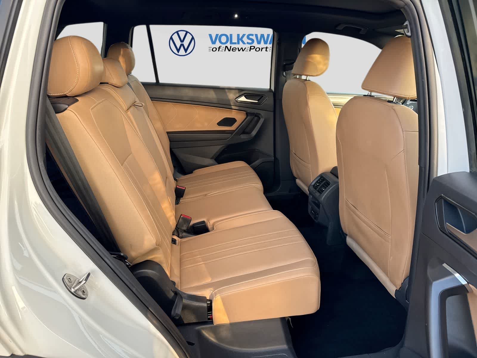 2023 Volkswagen Tiguan SE R-Line Black