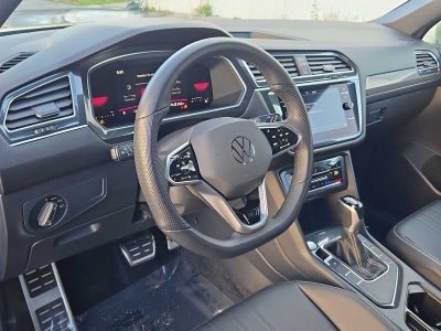 2023 Volkswagen Tiguan SE R-Line Black