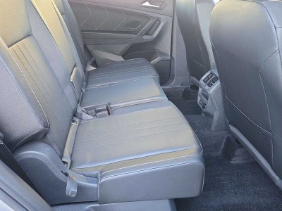 2023 Volkswagen Tiguan SE R-Line Black