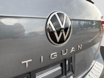 2024 Volkswagen Tiguan SE R-Line Black