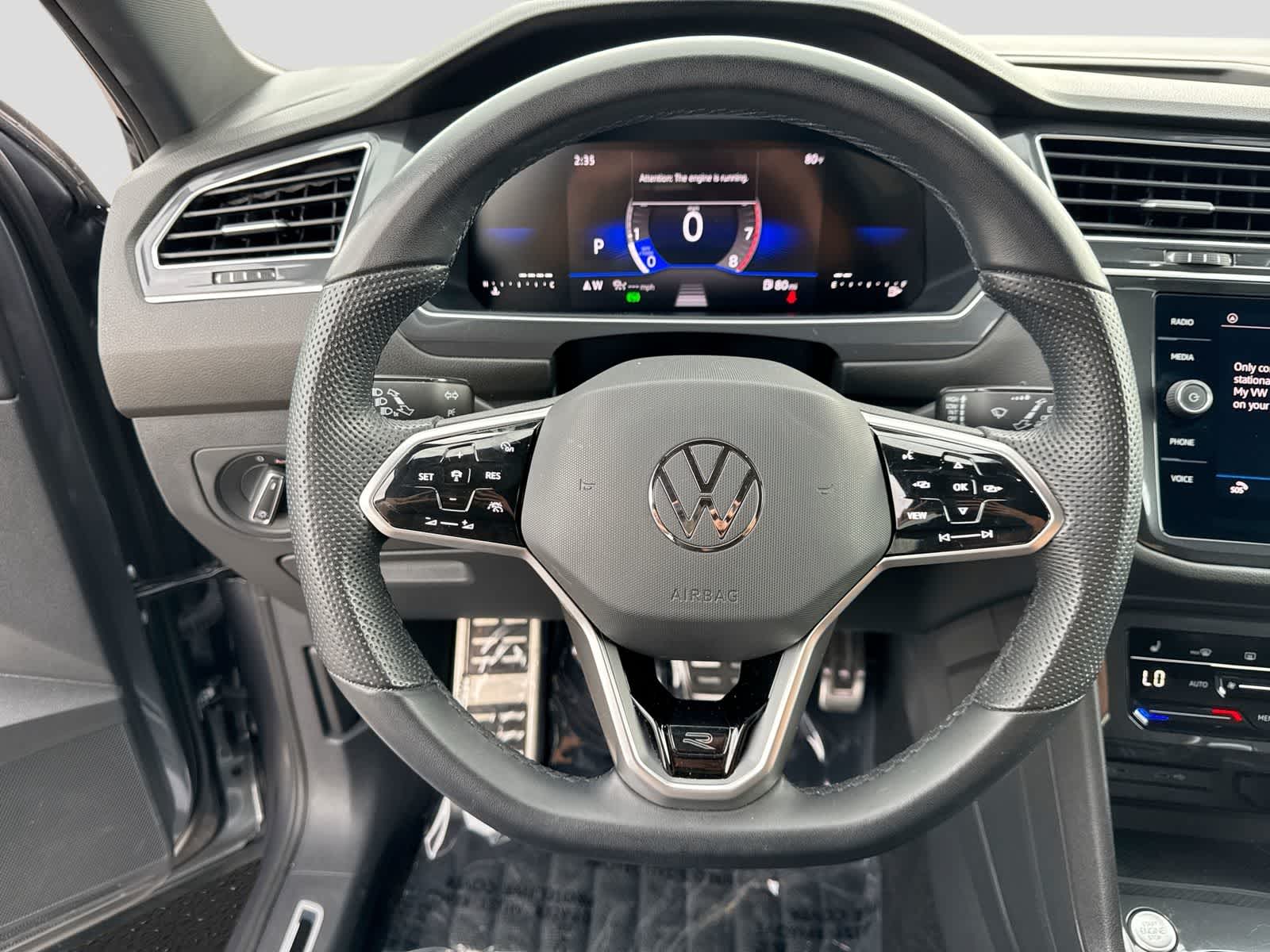 2024 Volkswagen Tiguan SE R-Line Black