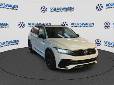 2024 Volkswagen Tiguan SE R-Line Black