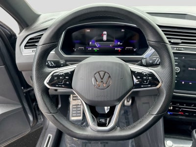 2024 Volkswagen Tiguan SE R-Line Black