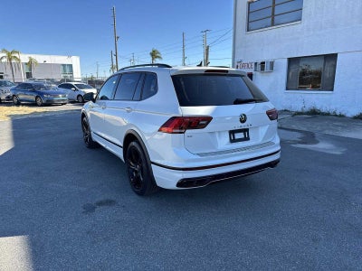2023 Volkswagen Tiguan SE R-Line Black