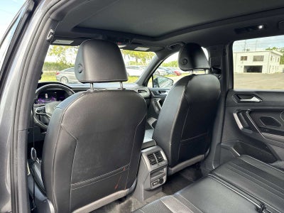 2024 Volkswagen Tiguan SE R-Line Black