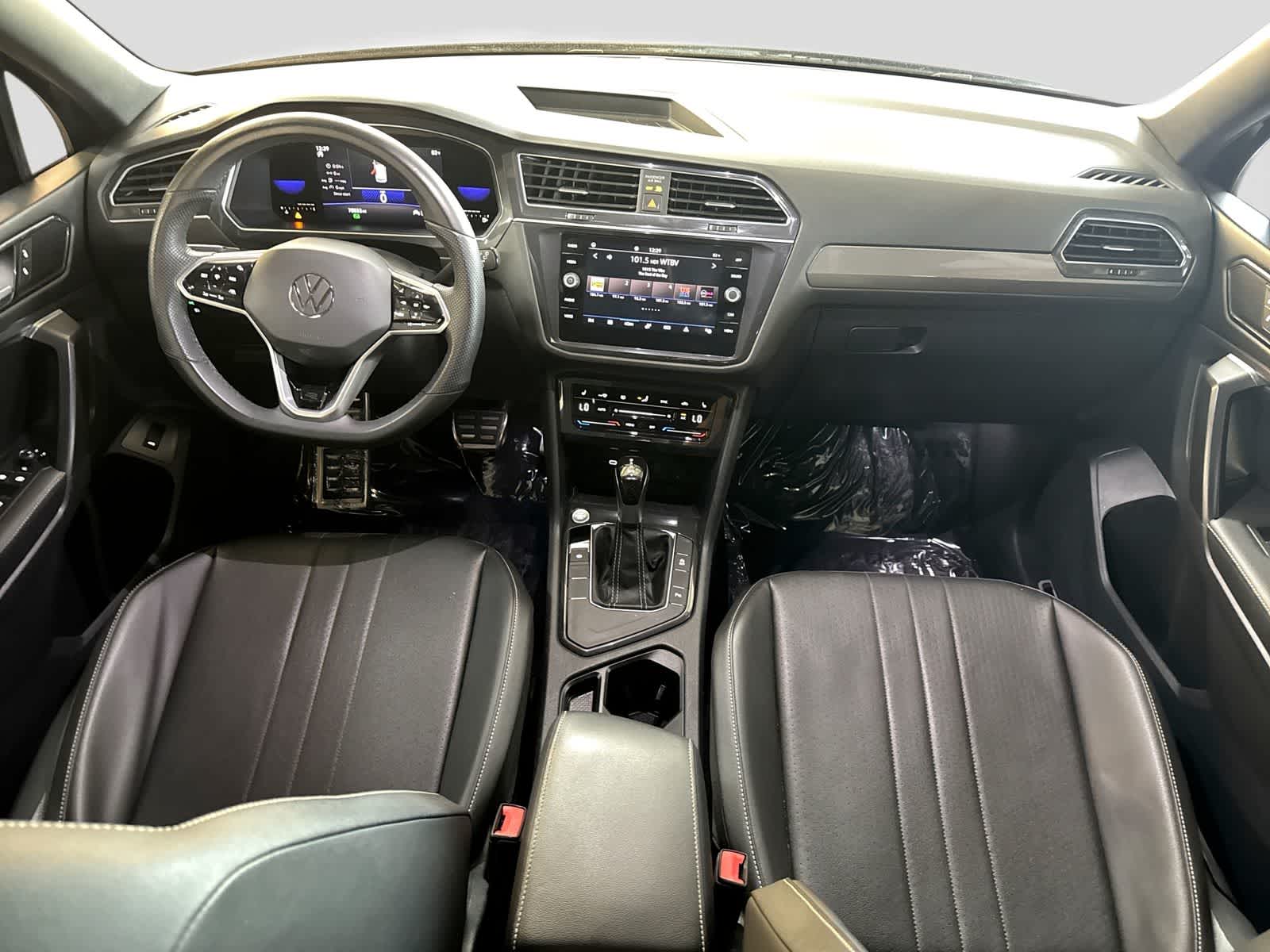 2022 Volkswagen Tiguan SE R-Line Black