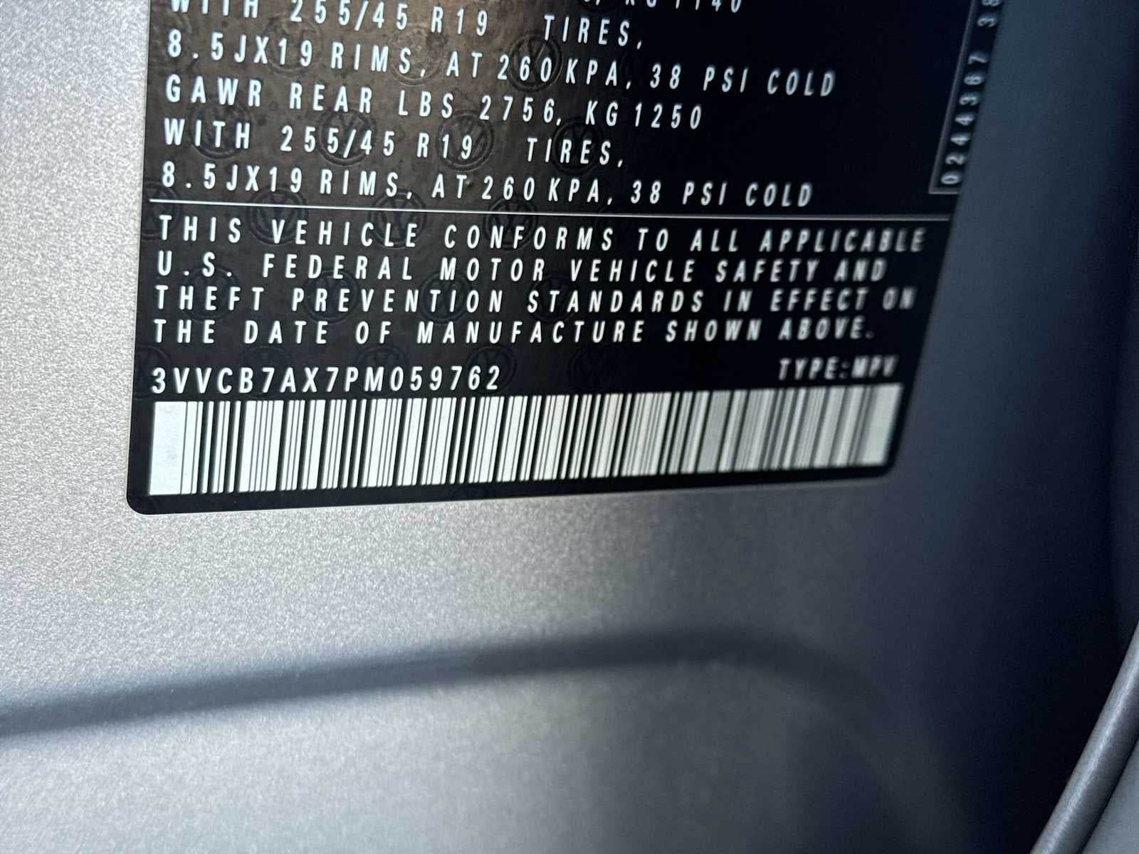 2023 Volkswagen Tiguan SE R-Line Black