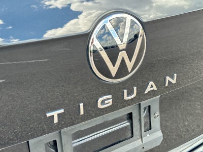 2024 Volkswagen Tiguan SE R-Line Black