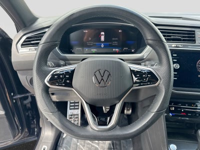 2024 Volkswagen Tiguan SE R-Line Black