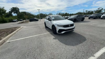 2023 Volkswagen Tiguan SE R-Line Black