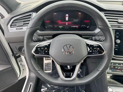 2024 Volkswagen Tiguan SE R-Line Black