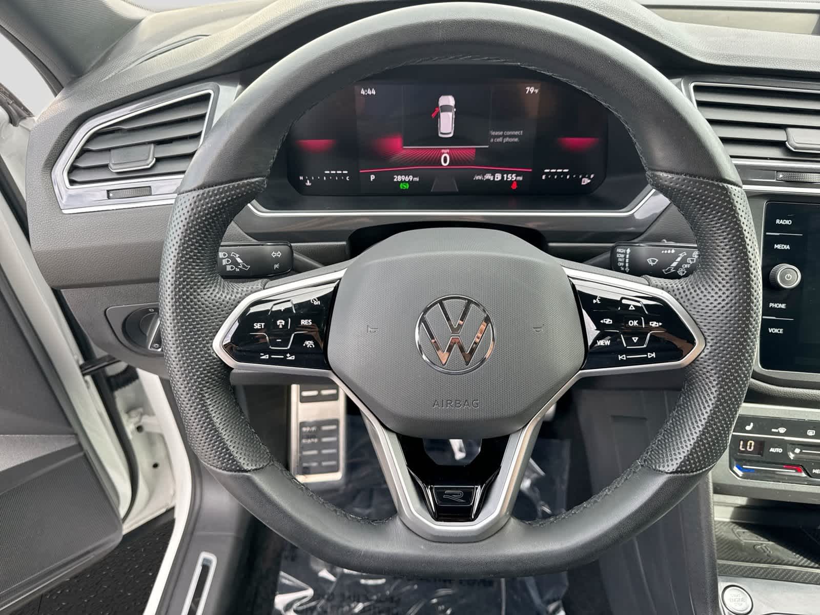 2024 Volkswagen Tiguan SE R-Line Black