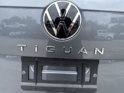 2024 Volkswagen Tiguan SE R-Line Black