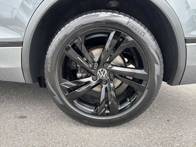 2024 Volkswagen Tiguan SE R-Line Black