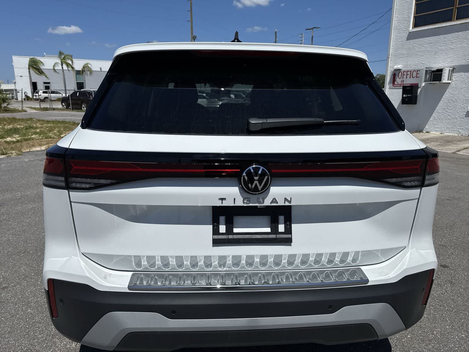 2026 Volkswagen Tiguan 2.0T S