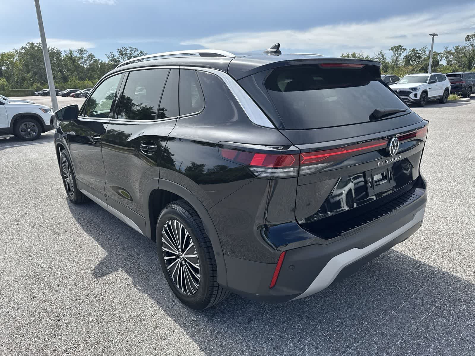 2025 Volkswagen Tiguan S