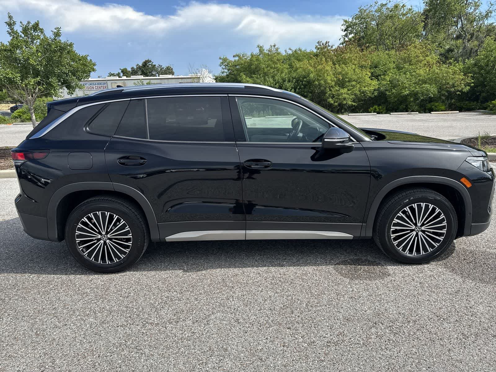 2025 Volkswagen Tiguan S