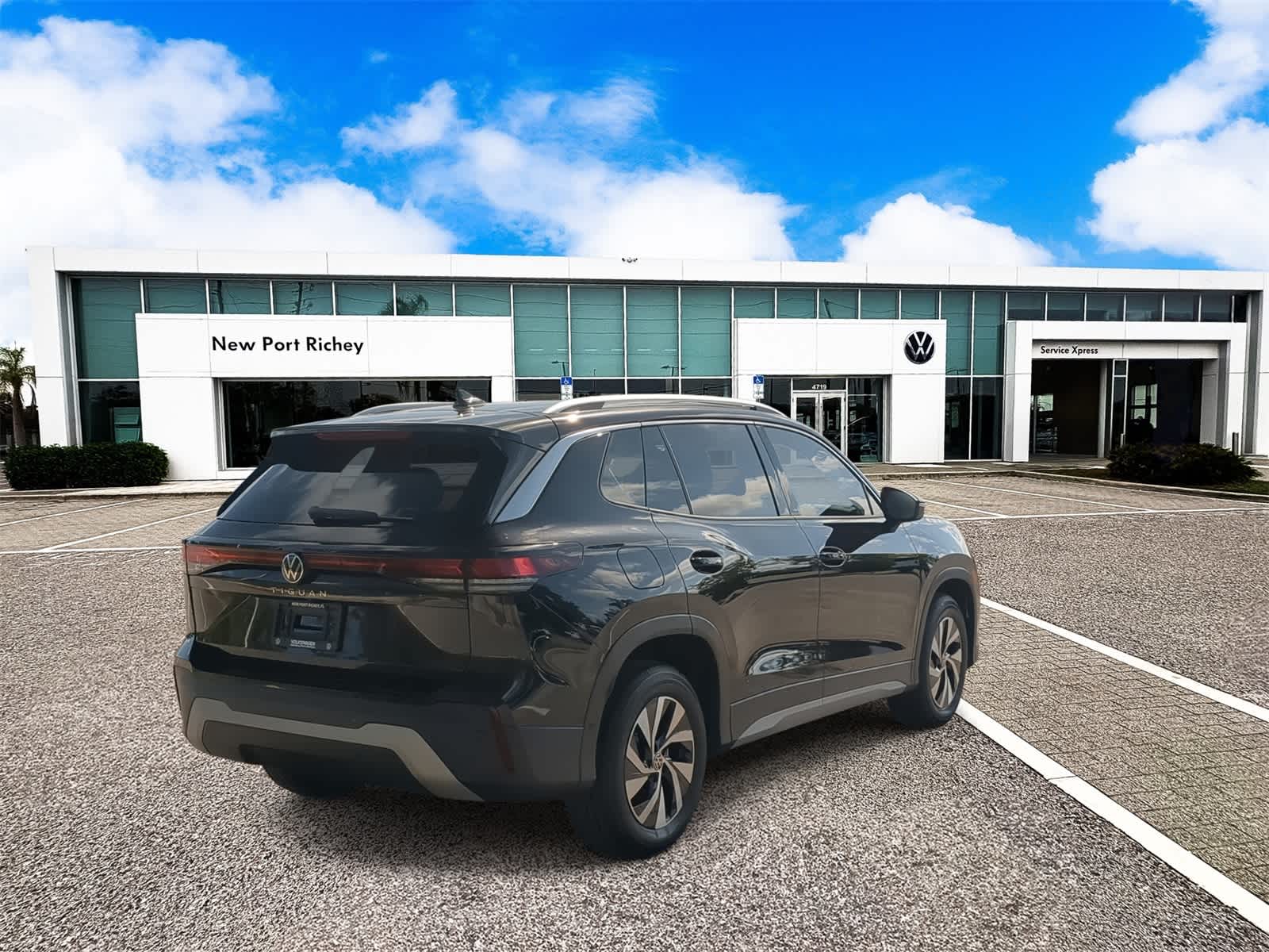 2025 Volkswagen Tiguan 2.0T S