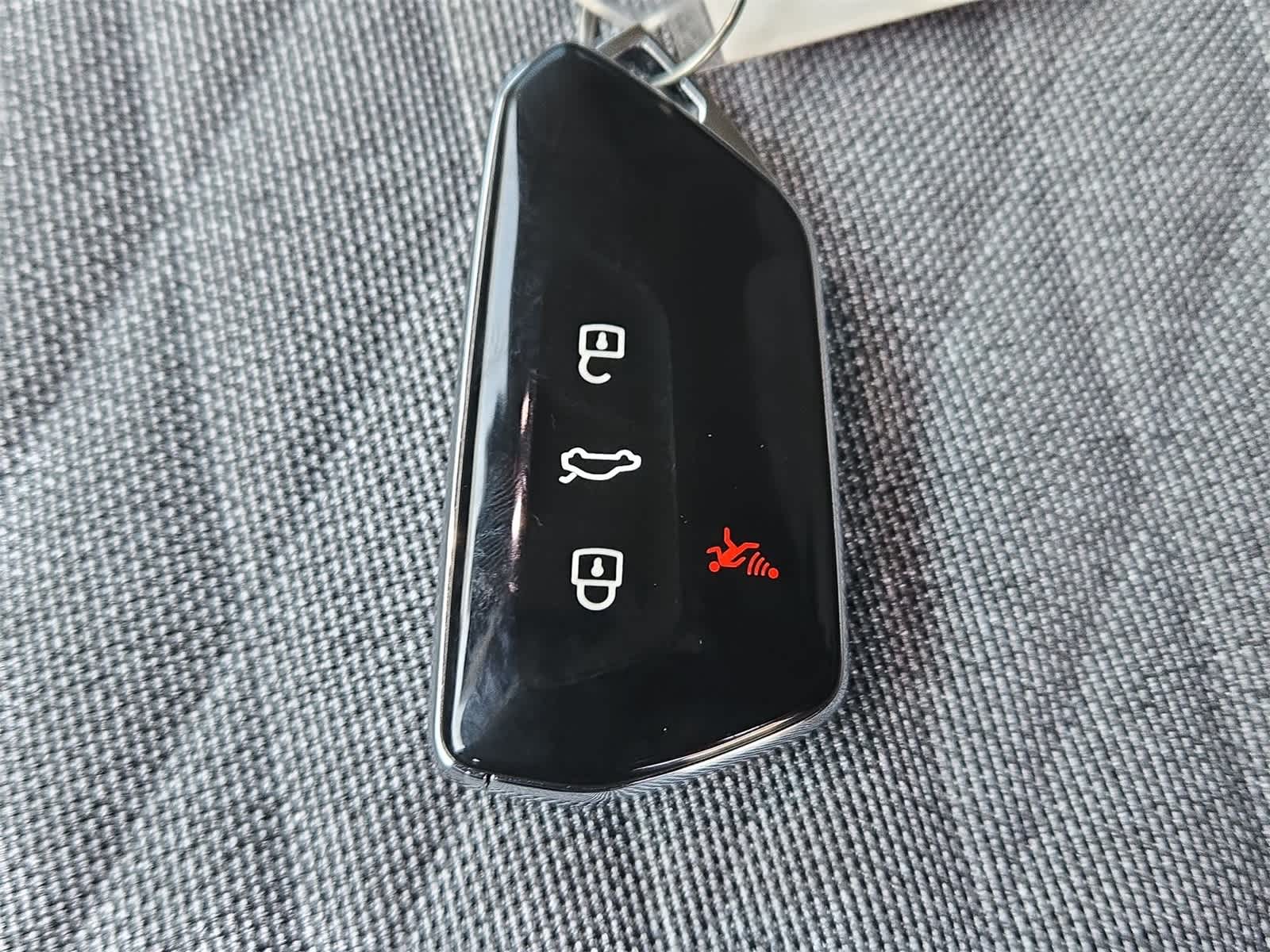 2025 Volkswagen Tiguan 2.0T S